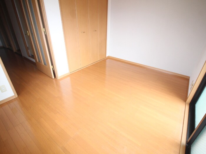 物件内観写真17　(居室)