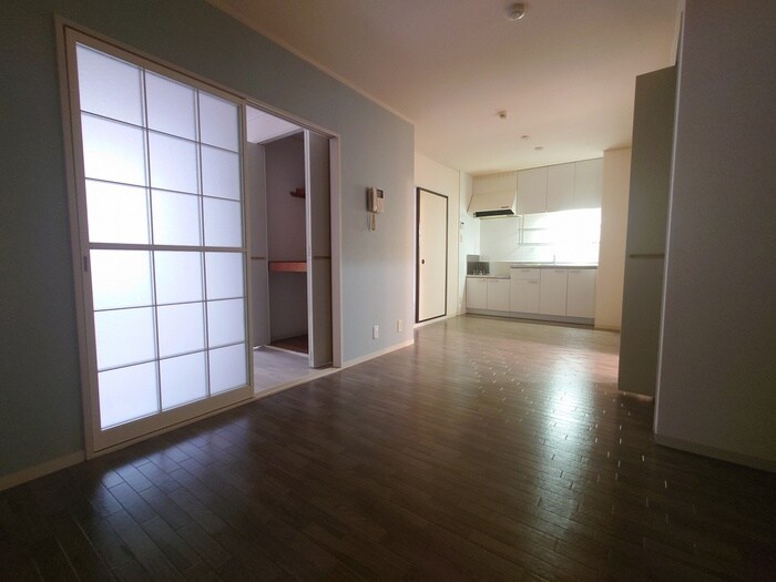 物件内観写真9　(居室)