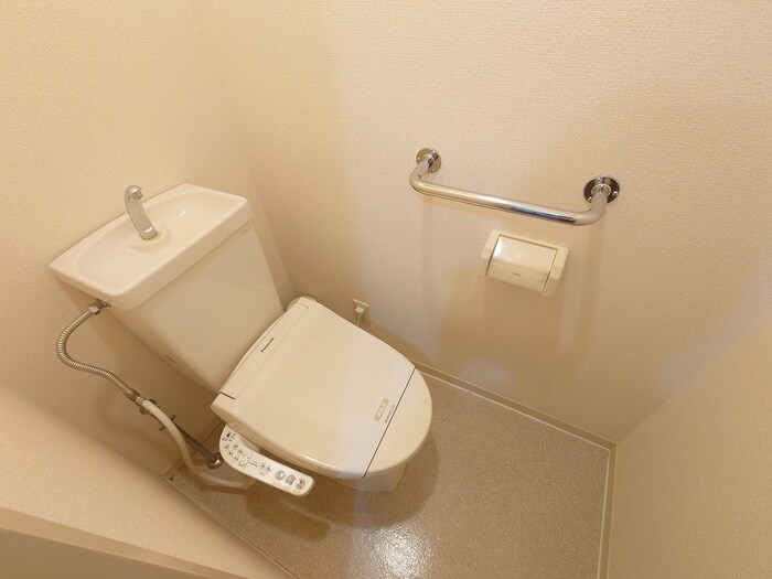 物件内観写真13　(トイレ)