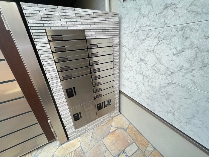 物件外観写真6　(建物設備)