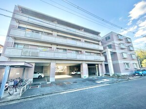 Ｕ・ＣＯＵＲＴ　１０１外観写真