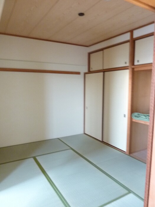 物件内観写真11　(居室)