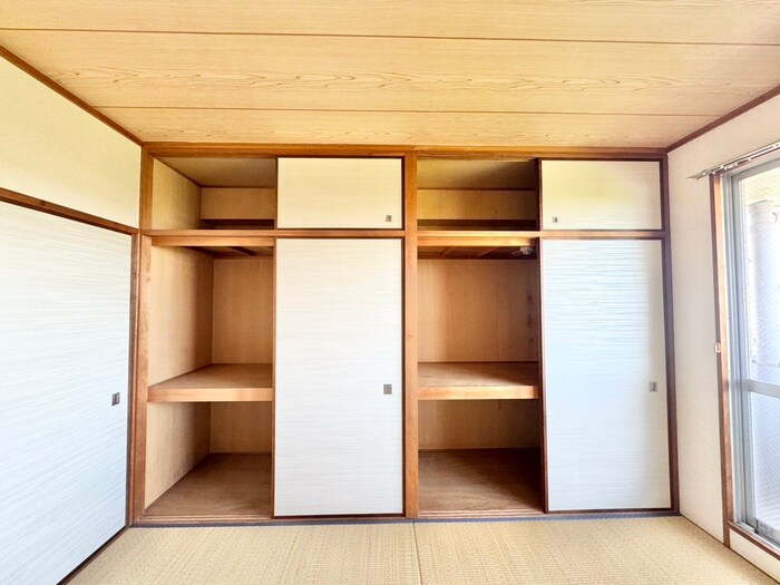 物件内観写真13　(収納)