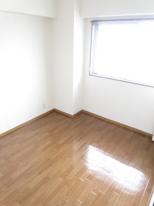 物件内観写真15　(居室)