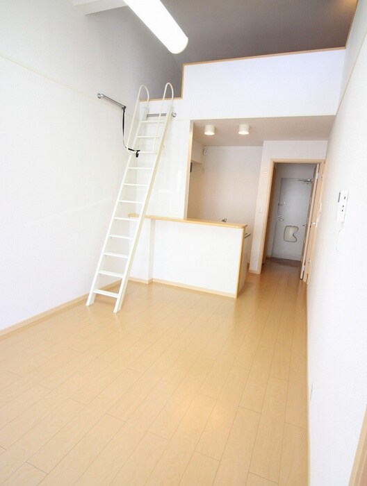 物件内観写真6　(居室)