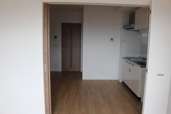 物件内観写真11　(居室)