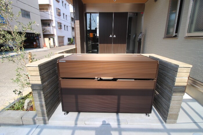 物件外観写真4　(建物設備)