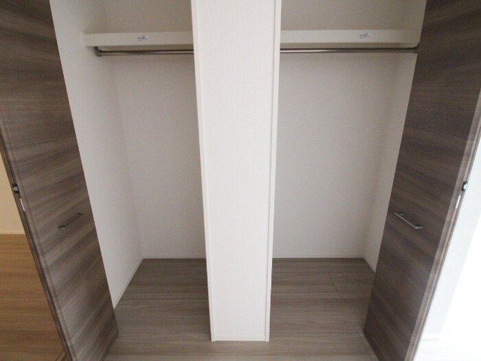 物件内観写真15　(収納)