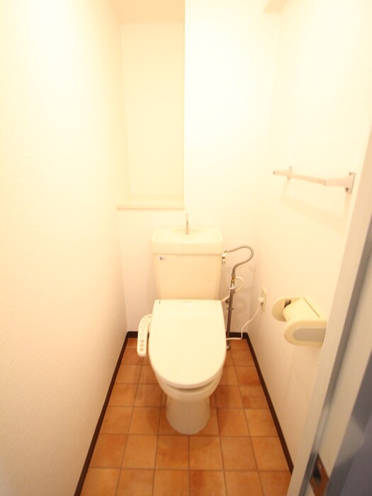 物件内観写真10　(トイレ)