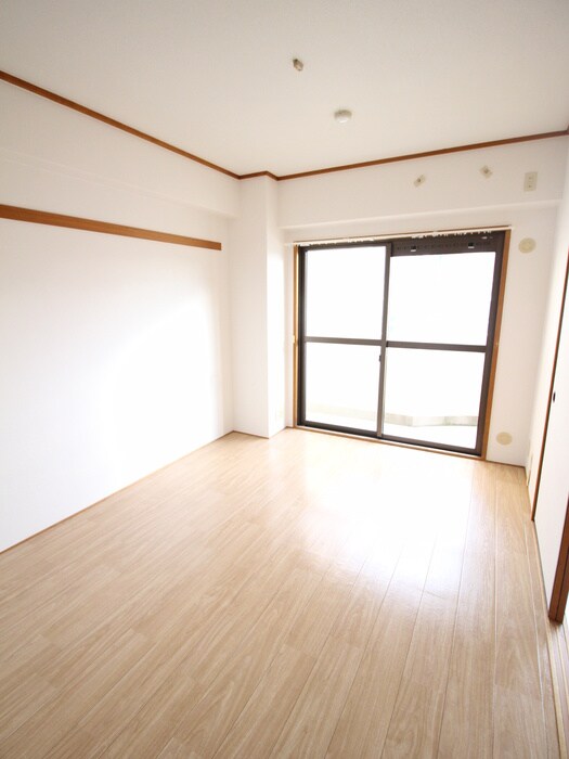 物件内観写真22　(居室)