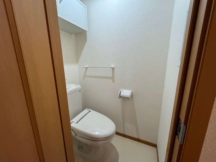 物件内観写真12　(トイレ)