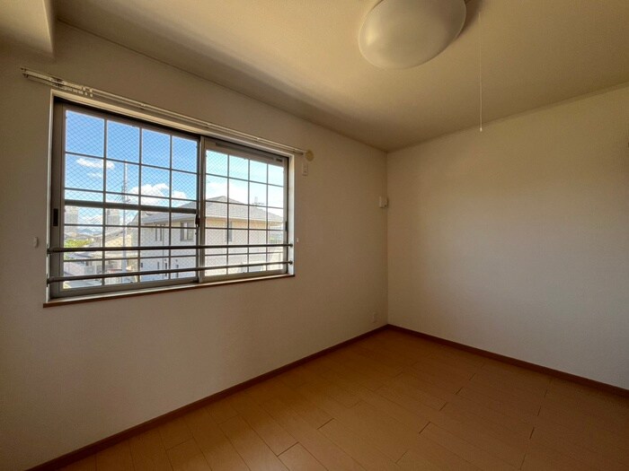 物件内観写真13　(居室)