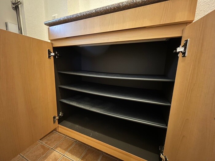 物件内観写真17　(靴箱)