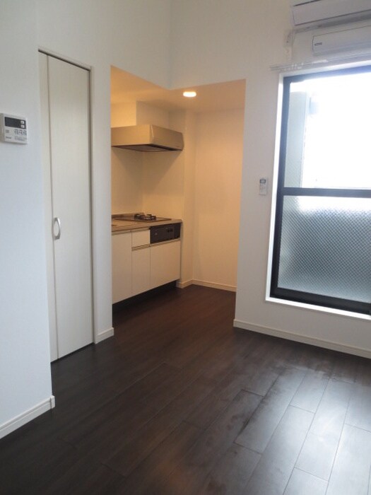 物件内観写真5　(居室)