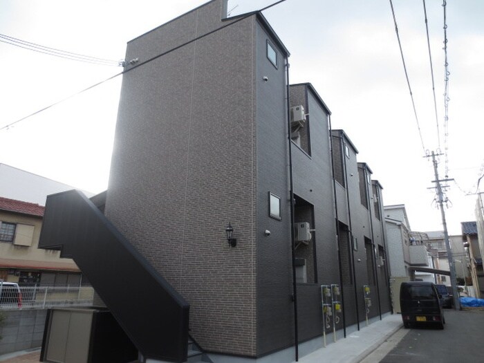 物件外観写真3　(外観写真)