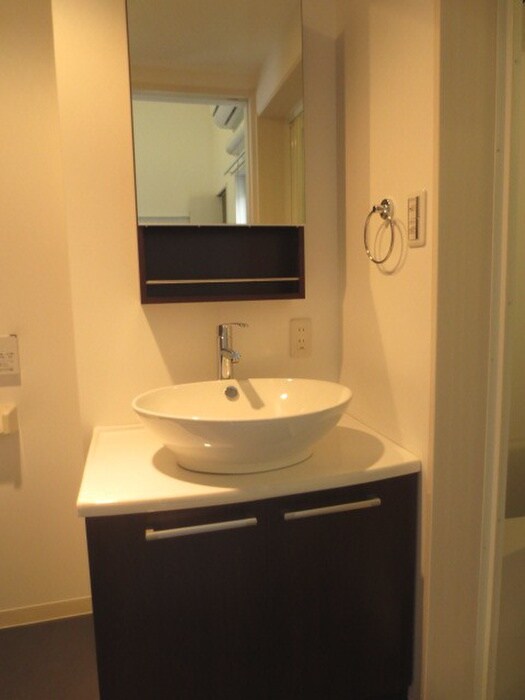 物件内観写真7　(洗面)