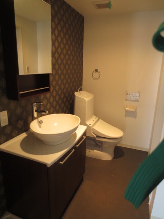 物件内観写真9　(洗面)