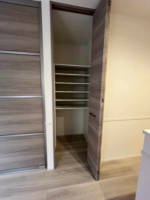 物件内観写真14　(収納)