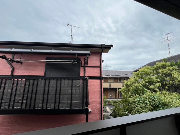 物件内観写真17　(室内からの展望)