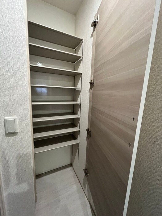 物件内観写真19　(靴箱)