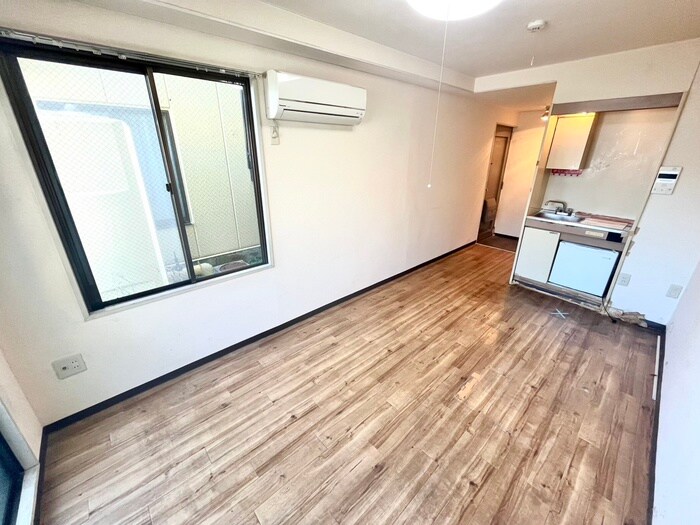 物件内観写真7　(居室)