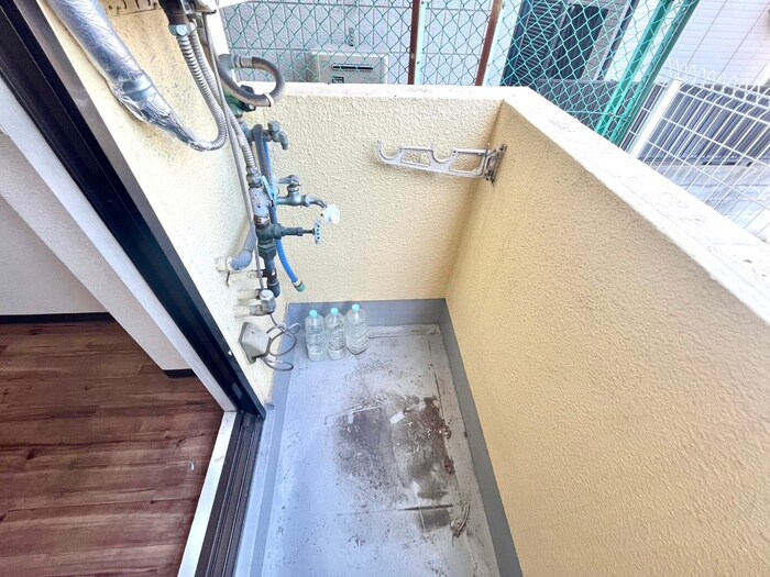 物件内観写真20　(洗濯機置場)