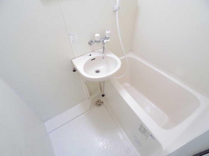 物件内観写真15　(バス／シャワールーム等)