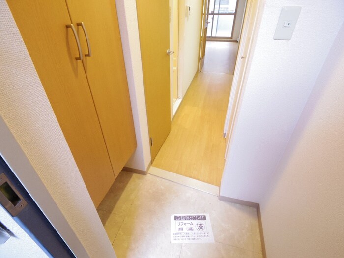 物件内観写真19　(玄関)