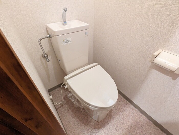 物件内観写真11　(トイレ)