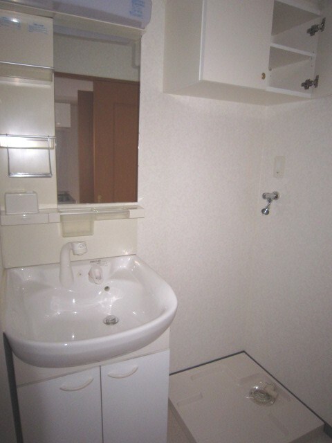 物件内観写真12　(洗面)