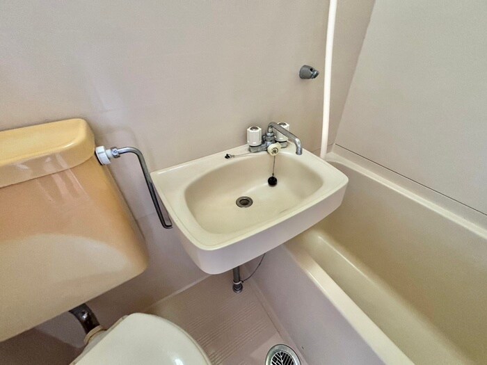 物件内観写真11　(洗面)