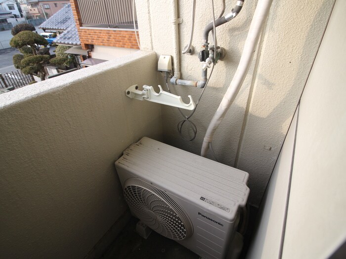 物件内観写真15　(洗濯機置場)