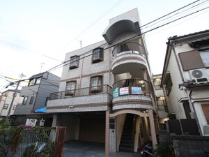 ビーコンハイツＰ－２外観写真