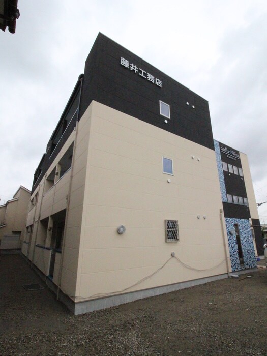 物件外観写真1　(外観写真)