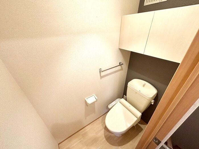 物件内観写真11　(トイレ)