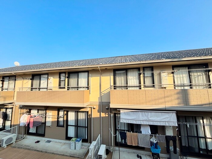 物件内観写真16　(室内からの展望)