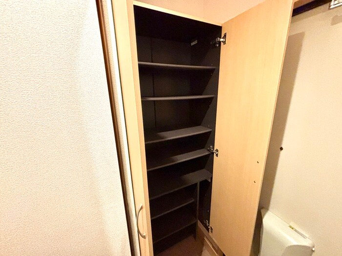 物件内観写真20　(靴箱)