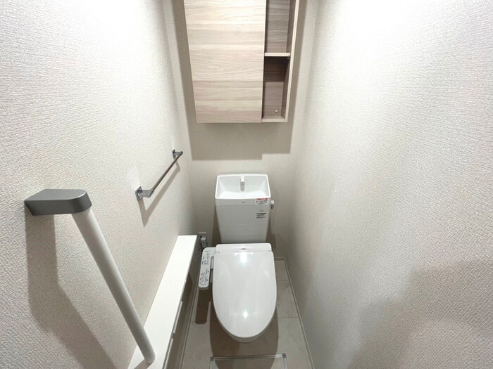 物件内観写真15　(トイレ)