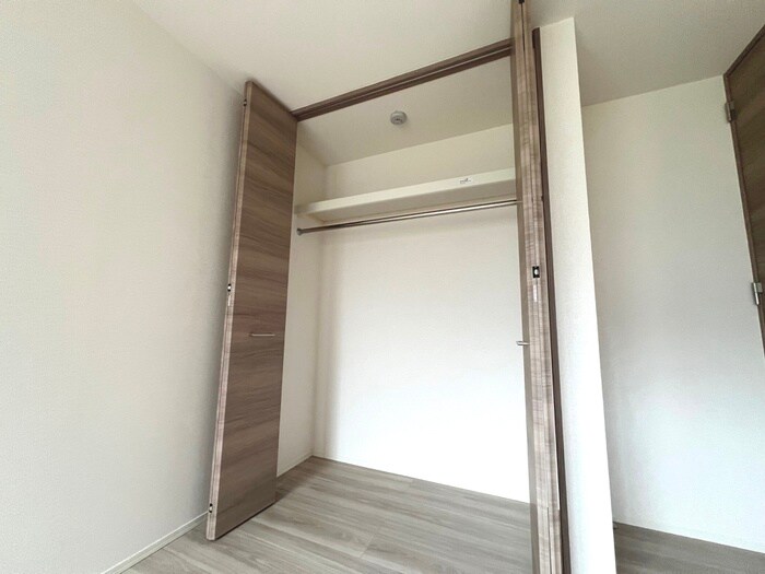 物件内観写真18　(収納)