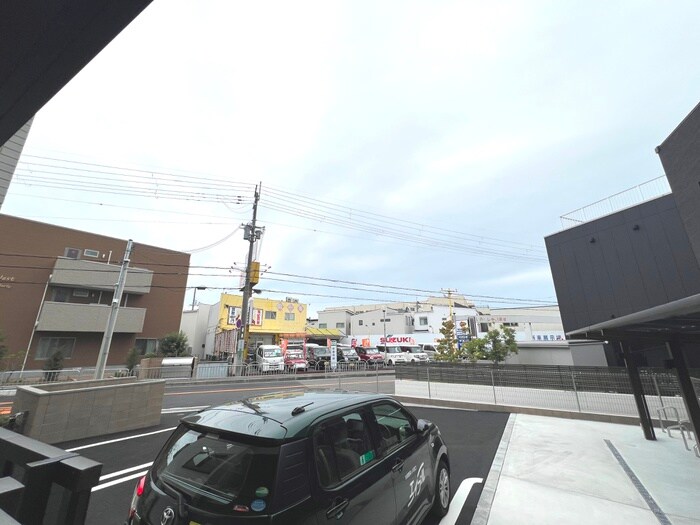 物件内観写真22　(室内からの展望)