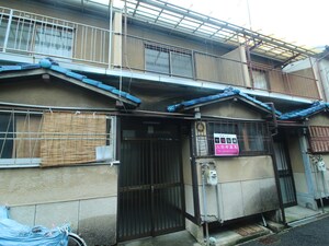 新橋町テラスハウス外観写真