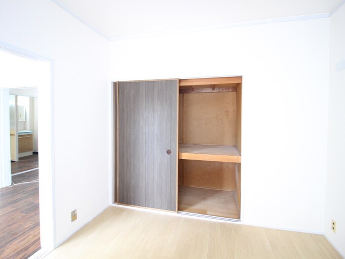 物件内観写真17　(収納)