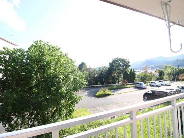 物件内観写真19　(室内からの展望)