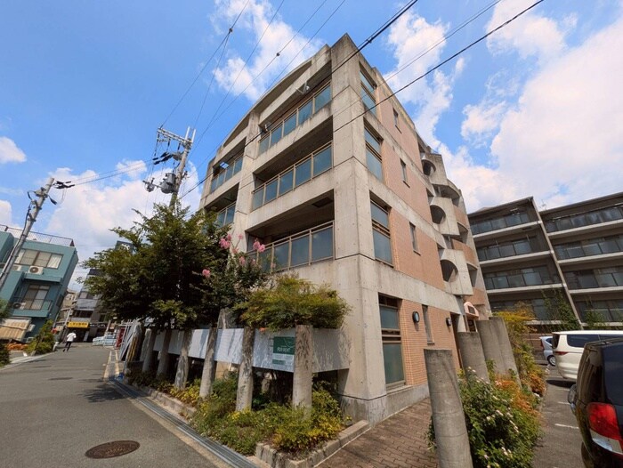 リーガルエクセレントの物件外観写真