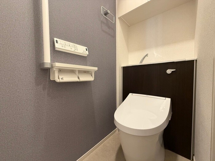 物件内観写真11　(トイレ)