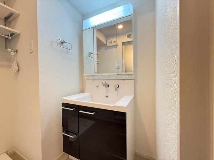 物件内観写真12　(洗面)