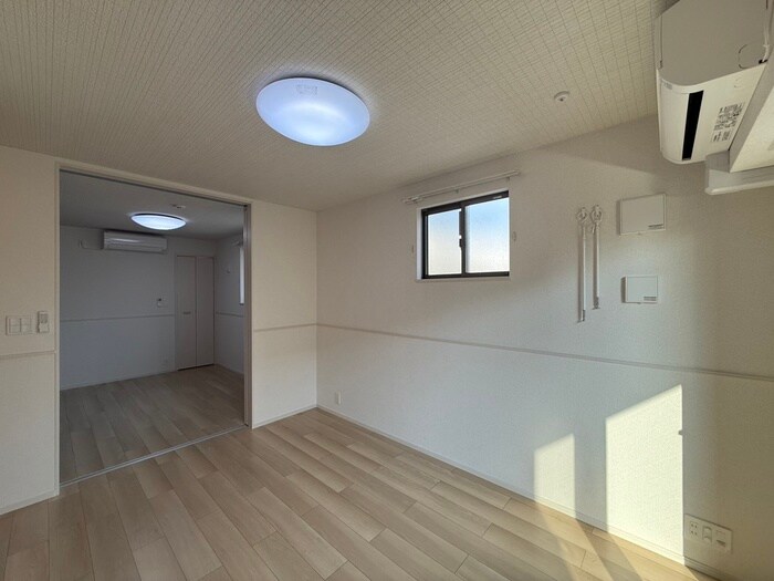 物件内観写真16　(居室)