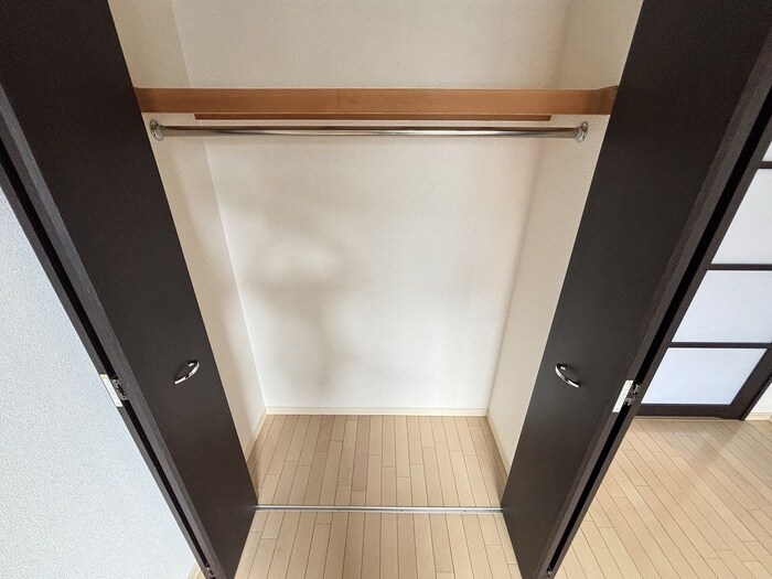 物件内観写真13　(収納)
