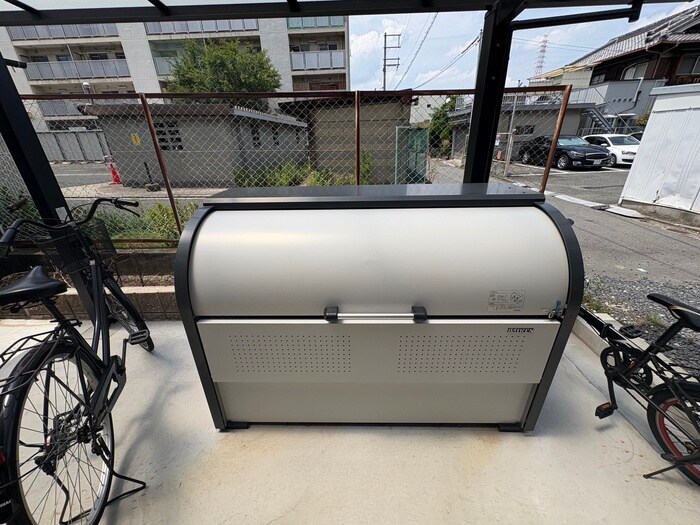 物件外観写真4　(建物設備)