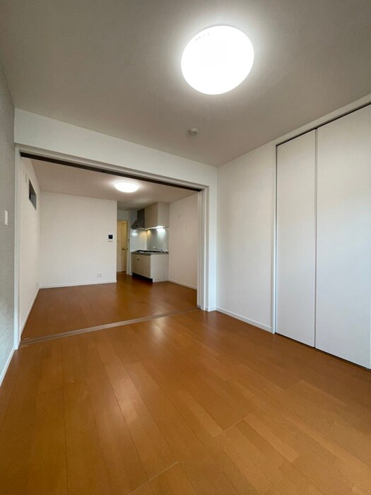 物件内観写真10　(居室)